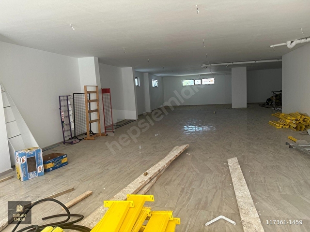 SAĞLAM EMLAKTAN CADDEDE İŞLEK BÖLGEDE KİRALIK 450 m2 DÜKKAN - Görsel 8