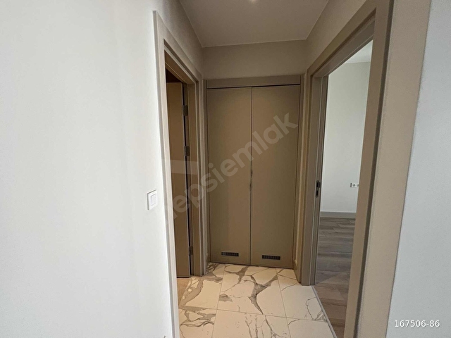 ISPARTAKULE MODERNYAKADA EN BÜYÜK 1+1 MANZARALI DAİRE - Görsel 12