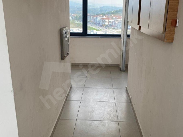 Canbulattan Academia Towerda Eşyalı Satılık 2+1 Daire - Görsel 4