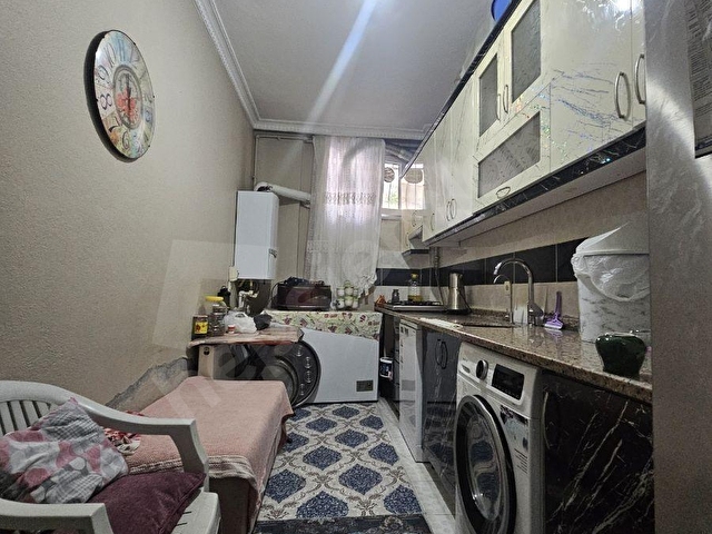 KÜÇÜKÇEKMECE MEHMET AKİF ERSOY MAHALLESİNDE FIRSAT 3+1 - Görsel 28