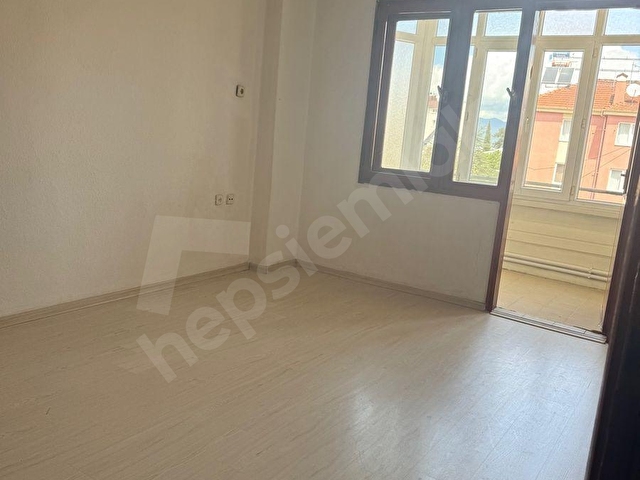 URAL EMLAK’TAN BAHÇELİEVLER MAHALLAESİ 3+1 KİRALIK DAİRE - Görsel 18