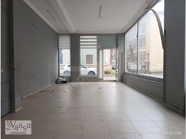 Karşıyaka Çiğlide Anadolu Caddesine 150metre Satılık Dükkan - Görsel 2