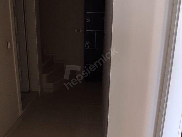 Bandırma 600 Evler Mahallesinde 2+1 Dubleks Kiralık Daire 104504559