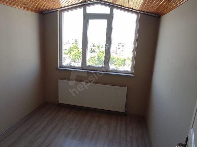 Bandırma 600 Evler Mahallesinde 2+1 Dubleks Kiralık Daire 104504559