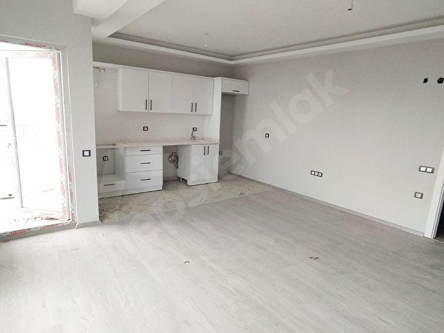 YENİ HASTANEYE YAKIN DENİZ MANZARALI DAİRE - Görsel 2