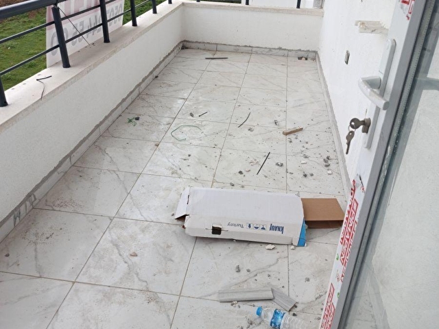 YENİ HASTANEYE YAKIN DENİZ MANZARALI DAİRE - Görsel 18