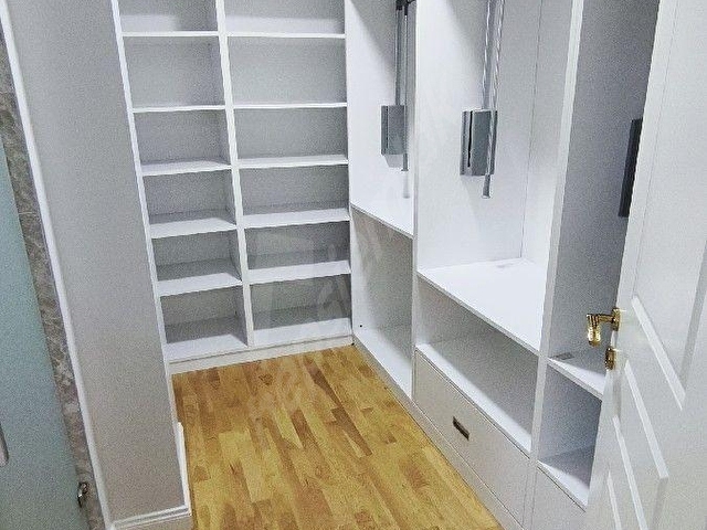 Çengelköy Bahçelievlerde Boğaz manzaralı satılık çatı dubleksi daire. KISMEN ARAÇ TAKAS DÜŞÜNÜLÜR! - Görsel 25