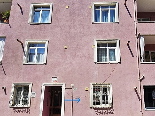 Genç Bina ve Balkonlu, E-5 Yakını, Ulaşım Kolaylığı, Masrafsız