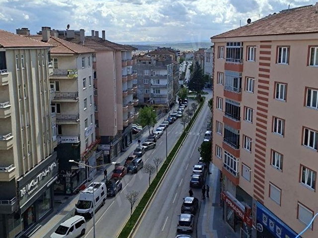 ÇORUM-MERKEZ CENGİZ TOPEL CADDESİNDE 3+1 SATILIK DAİRE - Görsel 13