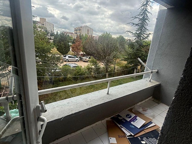 İPEK EMLAKTAN SATILIK 75. YIL MAHALLESİNDE 3+1 DAİRE - Görsel 3