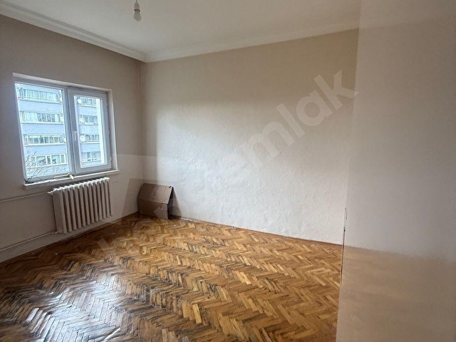 İPEK EMLAKTAN SATILIK 75. YIL MAHALLESİNDE 3+1 DAİRE - Görsel 7