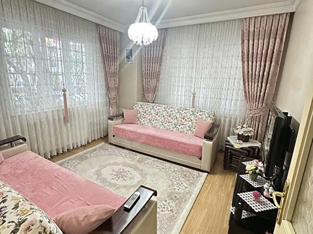 YAZICI EMLAKTAN BALKONLU GENİŞ YÜKSEK GİRİŞ DAİRE - Görsel 5