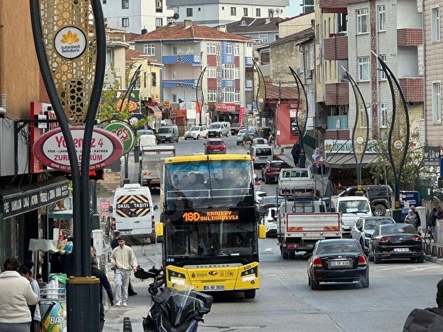 ALAÇATI GAYRİMENKULDEN ANTALYA CADDESİNE CEPHE 270 m2 DÜKKAN - Görsel 2