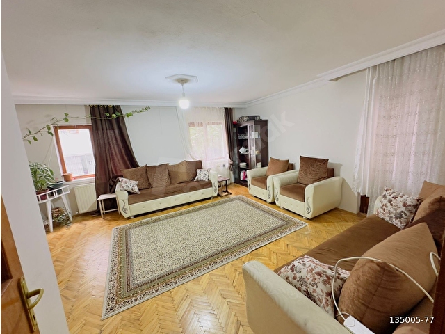 ASSOS GAYRİMENKULDEN ASIM GÜNDÜZ CD ÜZERİNDE 3+1 FIRSAT DAİRE - Görsel 4