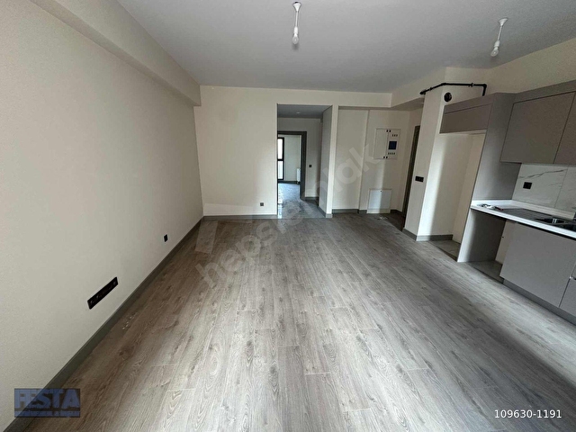 FestadanBalkonluAsansörlüOtoparklıAmerikanMutfak2+1KiralıkDaire - Görsel 17