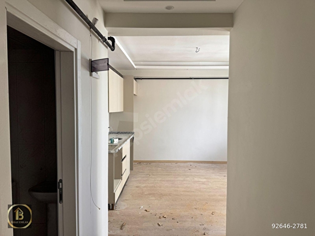 HASTANE YANI ÖN CEPHEDE SATILIK 1+1 DAİRE - Görsel 2