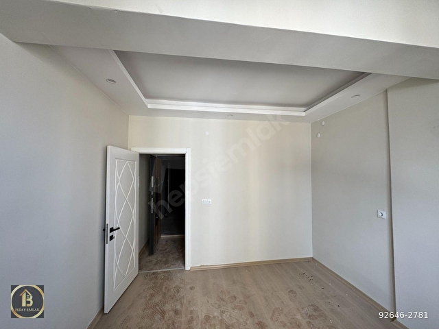 HASTANE YANI ÖN CEPHEDE SATILIK 1+1 DAİRE - Görsel 13