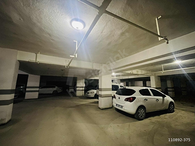 MEVSİM EMLAKTAN KİRALIK 1+1 AYRI MUTFAKLI EŞYALI LÜKS DAİRE - Görsel 12