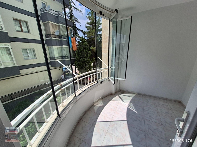 YUVARLAKKAYA SOKAKTA GENİŞ M2,BAKIMLI VE MASRAFSIZ KİRALIK DAİRE - Görsel 17