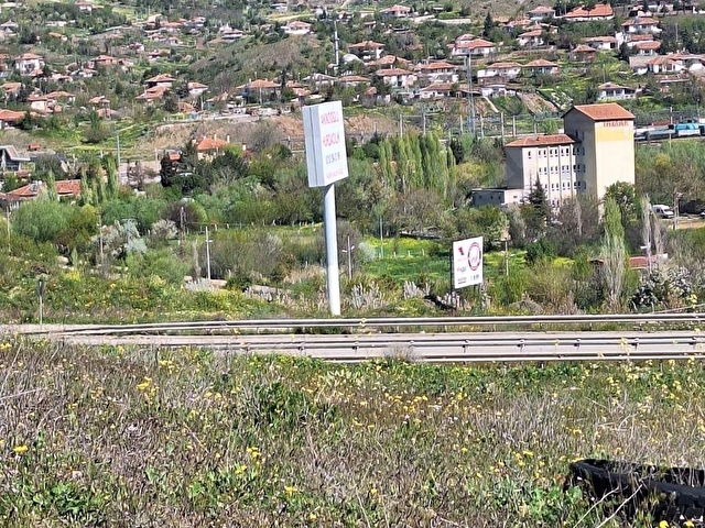 K.KALE IRMAK K.KOLU KAR. ANKARA-K.KALE YOLUNA CEPHE SATILIK ARSA