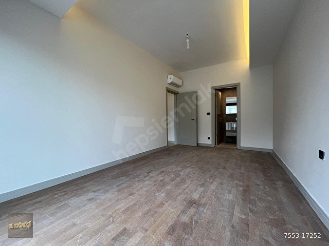 ERENKÖYDE SİTE ÖZELLİKLİ ÖZEL PROJEDE E.BANYOLU, BALKONLU 148m2 3+1 BOŞ DAİRE - Görsel 28