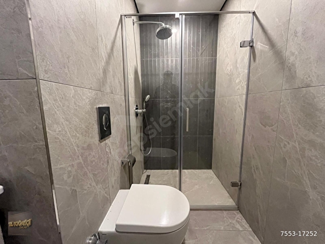 ERENKÖYDE SİTE ÖZELLİKLİ ÖZEL PROJEDE E.BANYOLU, BALKONLU 148m2 3+1 BOŞ DAİRE - Görsel 30