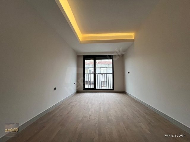 ERENKÖYDE SİTE ÖZELLİKLİ ÖZEL PROJEDE E.BANYOLU, BALKONLU 148m2 3+1 BOŞ DAİRE - Görsel 24