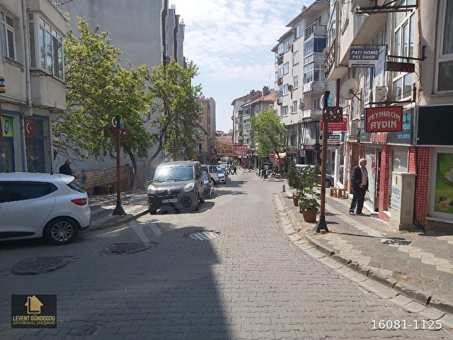 ÇARŞI MERKEZİNDE 2 KAT 3+1 DOĞALGAZLI İÇİ YENİLENMİŞ DAİRE
