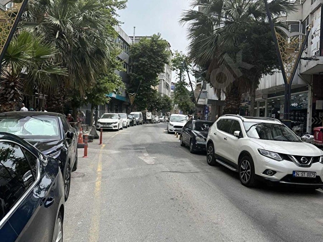 KAYNARCA DENİZ CADDESİDE E-5 100metre 3+1KREDİLİ SATILIK DAİRE - Görsel 5