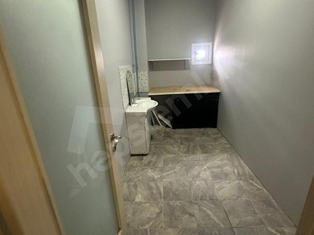 BAHÇEŞEHİR ÇARŞI PAZARKENT AVMDE 60 m2 KİRALIK MAĞAZA&DÜKKAN&OFİS - Görsel 7