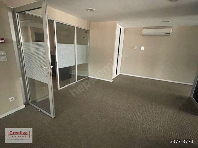 GAYRETTEPE D PLAZADA 335 M2 KDV AVANTAJLI DEKORASYONLU OFİS - Görsel 4