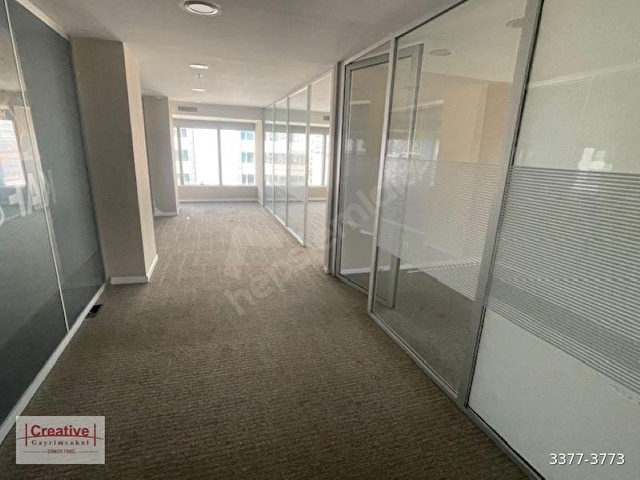 GAYRETTEPE D PLAZADA 335 M2 KDV AVANTAJLI DEKORASYONLU OFİS - Görsel 3