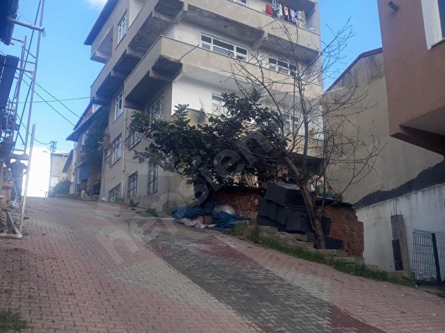 SULTANBEYLİ SATILIK BİNA - Görsel 3