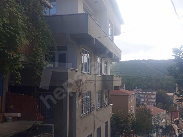 SULTANBEYLİ SATILIK BİNA
