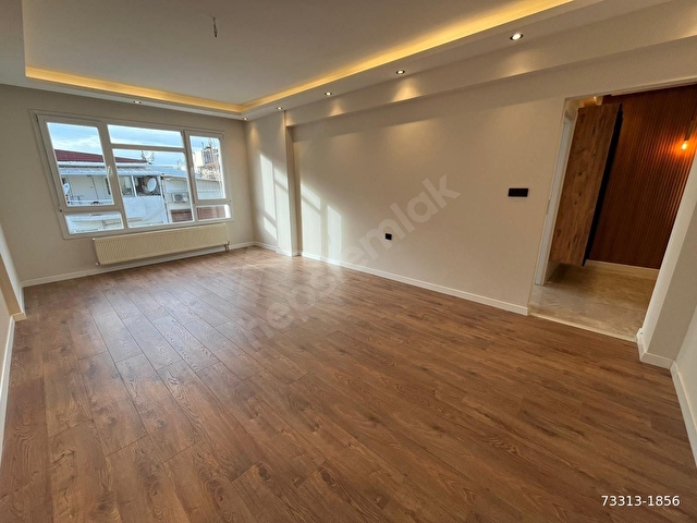 Asilden Ata Cad. Girişinde 3+1 Lüks Yapılı Çift Cephe Daire - Görsel 2