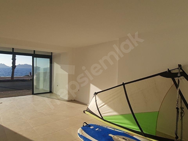 BODRUM TURGUTREİS YALIDA DENİZE SIFIR KİRALIK İŞ YERİ - Görsel 7