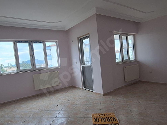 Mine Emlaktan Dalaman Merkezde site içinde kiralık 3+1 daire - Görsel 9