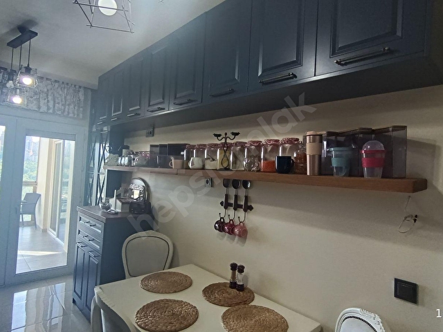 VADİTEPE GÖLEVLERİ KISA KATLI BLOKTA TEMİZ 4+1 KİRALIK DAİRE - Görsel 15