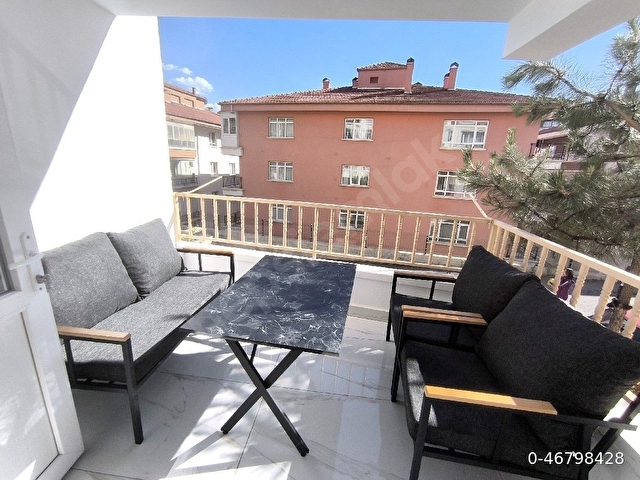 BADEMLİKTE 4+1 LUX YAPILI 1. KAT KONUMUNDA SAHİBİNDEN - Görsel 3