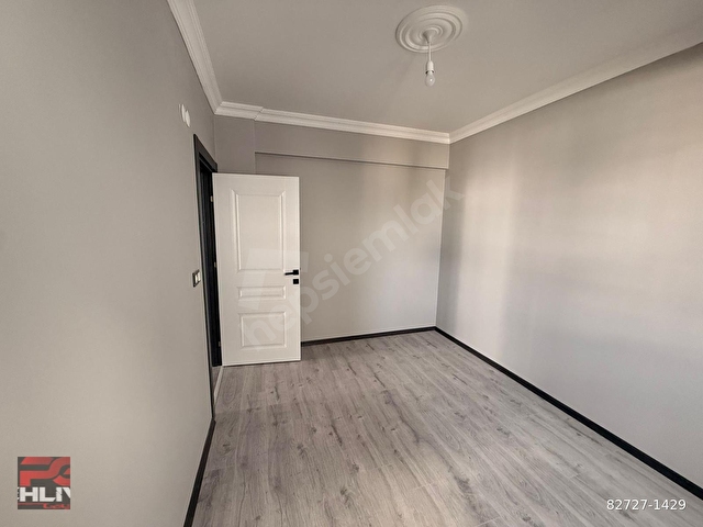 Emin Evime Uygun kiracılı satılık 1+1 daire - Görsel 8