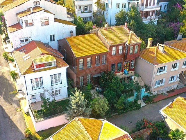 heybelide deniz-doğa manzaralı 2 katlı müstakil ev - Görsel 5