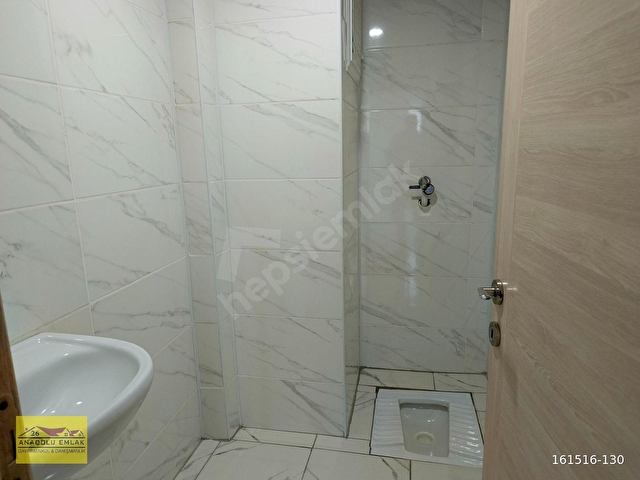ANADOLU EMLAKTAN SÜTLÜCEDE SATILIK GENİŞ 2+1 DAİRE - Görsel 10