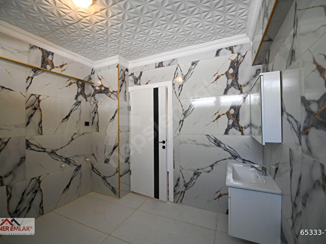 AKÇAY YENİMAHALLEDE ▒ DENİZE KORDONA 50MT▒3+1 FIRSAT DAİRE 130M² - Görsel 23