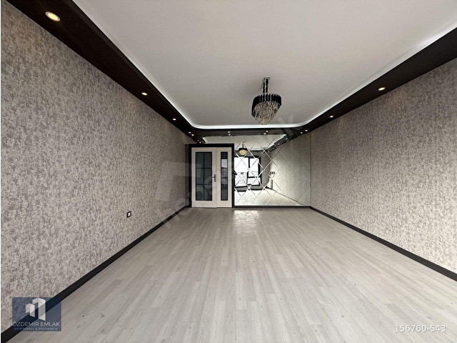ÖZDEMİRDEN LÜX SİTEDE KREDİ LİMİTSİZ 9.KAT 185 M2 4+1 DAİRE !!! - Görsel 3