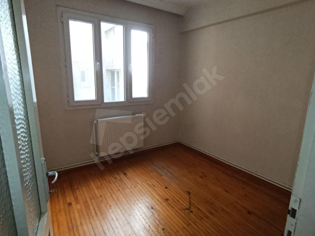 Hürriyet Mh. 3+1 Kiralık Ara Kat Daire - Görsel 10