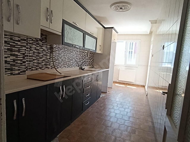 Hürriyet Mh. 3+1 Kiralık Ara Kat Daire - Görsel 16