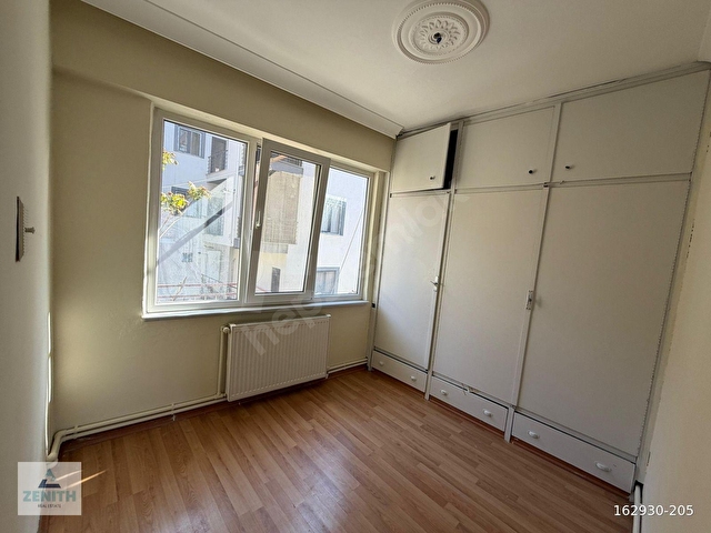 Zenith Real Estate Çarşı Merkezde Geniş Mutfaklı Satılık 2+1 - Görsel 20