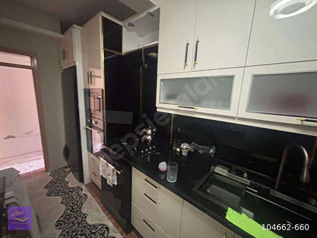 SALİHLİ EMİRHACILIDA 573 m2 ARSA İÇİNDE SATILIK MÜSTAKİL EV - Görsel 3