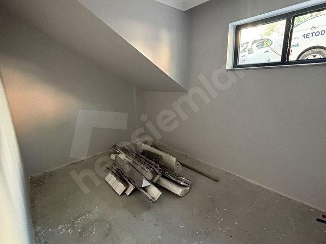 ERDEK ATATÜRK MAH.SATILIK SIFIR TERS DUBLEX DAİRE - Görsel 8