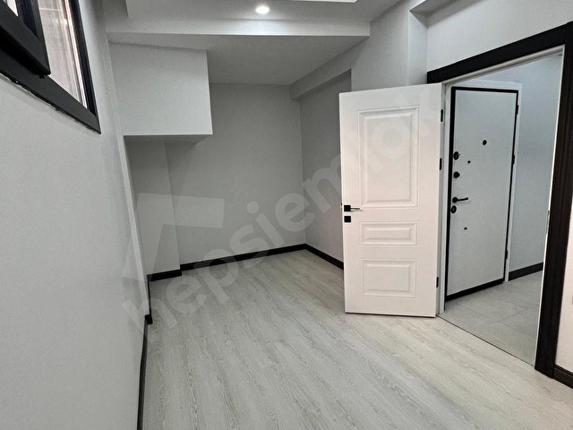 Gültepe Mahallesinde Sıfır Binada Bahçe Katı 1+1 Satılık Lüks - Görsel 14